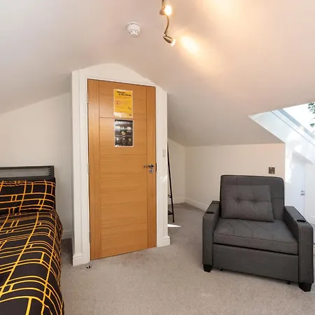 Ensuite Near Airbus & Rolls-royce, Southmead Hospital Habitación en casa particular *